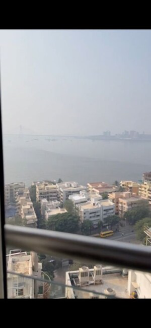 2 BHK Apartment – Exterior View View at Mahim West - for Rent