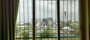 Room in 1.5 BHK Apartment at R Euphoria Apartments, Kondhwa – for Sale