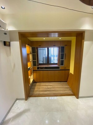Room in 4 BHK Apartment at Untwadi – for Sale