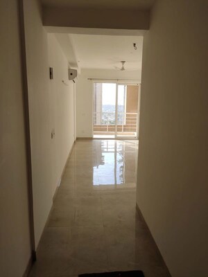  3 BHK Apartment at Capital Residency 360, Sector 70a – for Rent