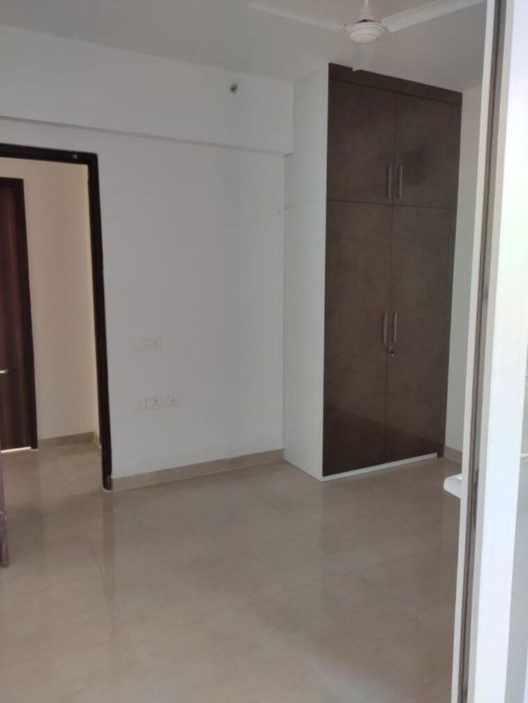 Room, capital-residency-360 3 Bedroom 1950 Sq.Ft. Apartment In Sector 70a Gurgaon 10512695