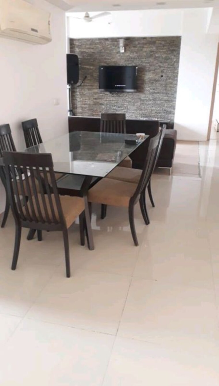 Team Area, dlf-new-town-heights-iii 3.5 Bedroom 1930 Sq.Ft. Apartment In Sector 91 Gurgaon 10512722