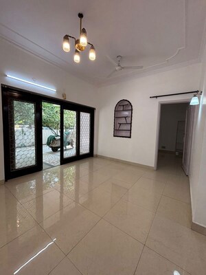 2.5 BHK Builder Floor For Rent in Sarvodaya Enclave