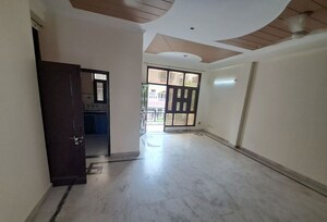 Room in 2 BHK Independent House at Delta Ii Greater Noida – for Rent