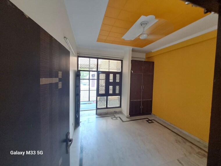 Room, delta ii greater noida 2 Bedroom 120 Sq.Mt. Independent House In Delta Ii Greater Noida Greater Noida 10512735