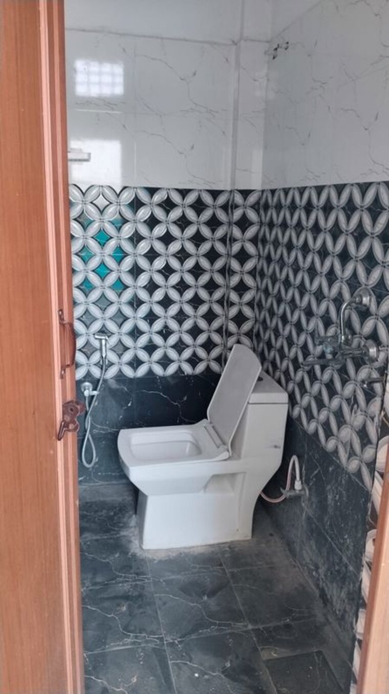 Team Area, delta ii greater noida 2 Bedroom 120 Sq.Mt. Independent House In Delta Ii Greater Noida Greater Noida 10512735