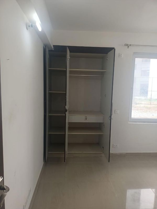 3 BHK 1990 Sq.Ft. Apartment in Ramprastha City The Edge Towers