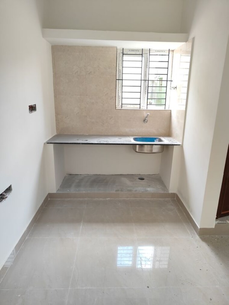 Kitchen, lb shastri nagar 1 RK 300 Sq.Ft. Builder Floor In Lb Shastri Nagar Bangalore 10510144