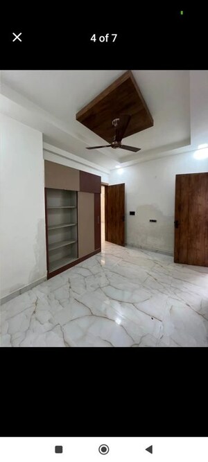 Room in 3 BHK Builder Floor at Saket – for Rent