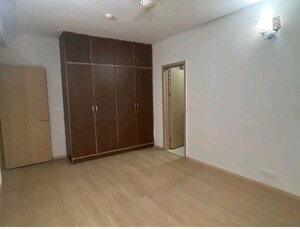 Room in 4 BHK Apartment at DLF New Town Heights II, Sector 86 – for Sale