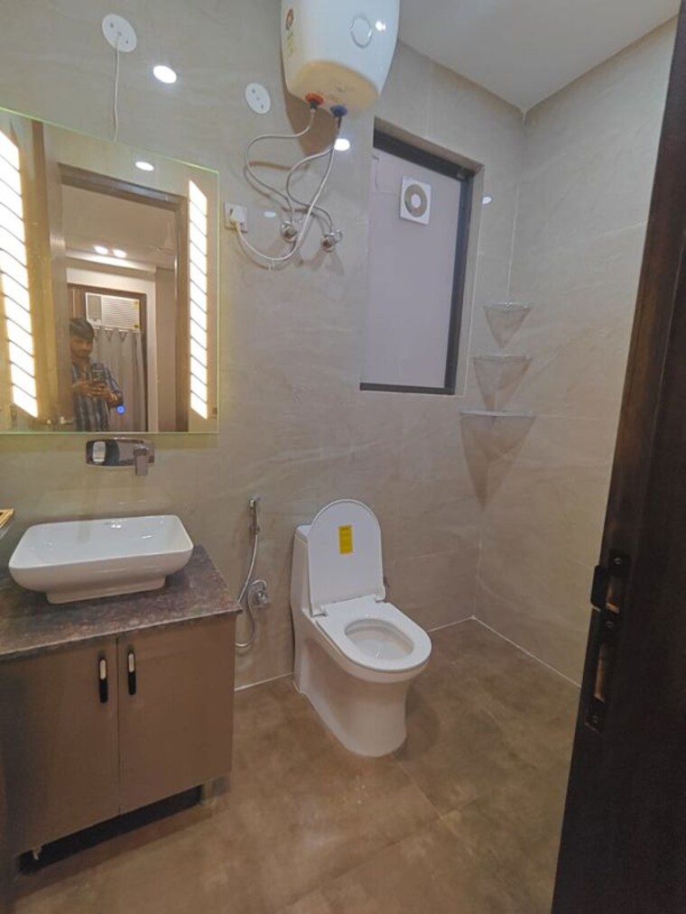 Bathroom, sector 56 1 RK 240 Sq.Ft. Builder Floor In Sector 56 Gurgaon 10512814