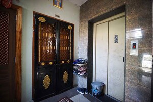 Furnished Amenities in 2 BHK Apartment at Vavol – for Sale