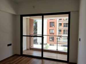 Room in 2 BHK Apartment at Gera World of Joy, Kharadi – for Rent