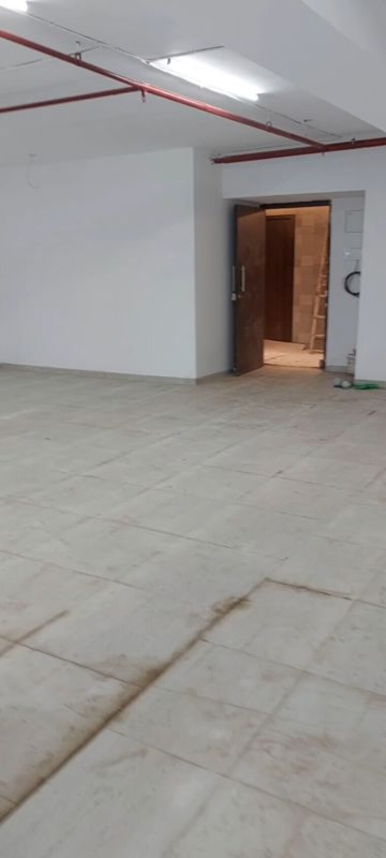 Room, tulsi-chambers Commercial Office Space 981 Sq.Ft. In Chembur Mumbai 10512839