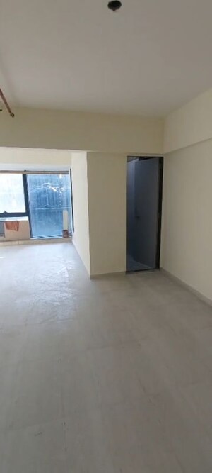 Room in  Office Space at Tulsi Chambers, Chembur – for Rent