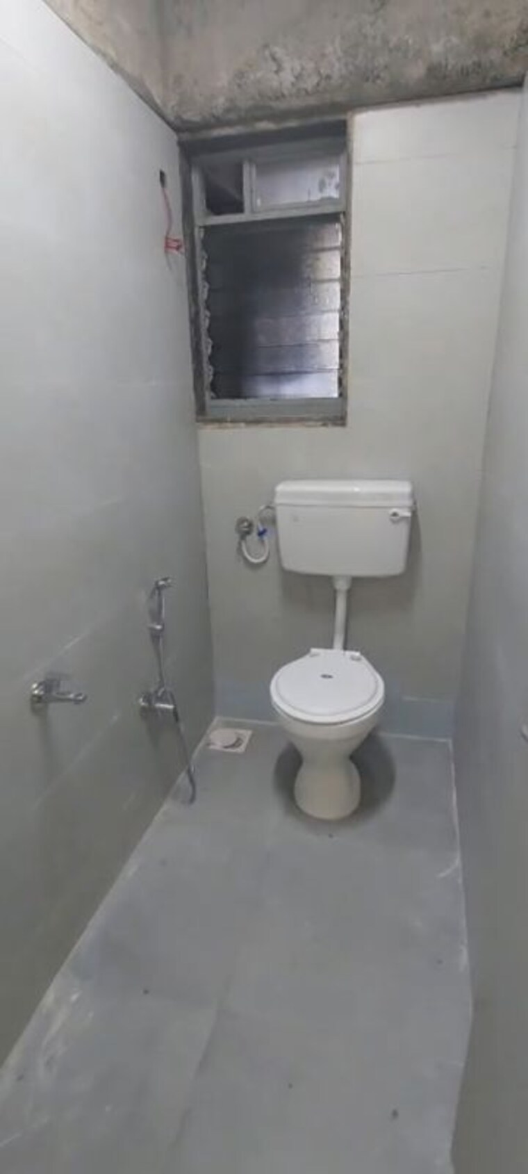 Bathroom, tulsi-chambers Commercial Office Space 981 Sq.Ft. In Chembur Mumbai 10512839