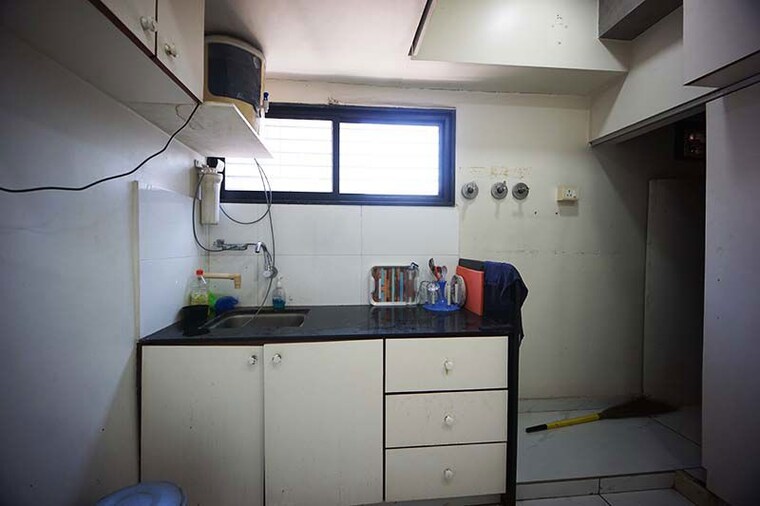 Kitchen, navrangpura Commercial Office Space 1700 Sq.Ft. In Navrangpura Ahmedabad 10512845