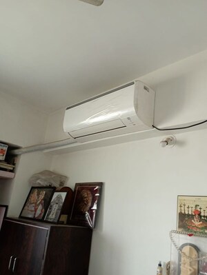 Furnished Amenities in 1 BHK Apartment at Sadashiv Peth – for Sale