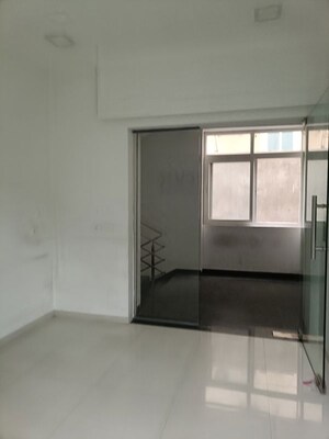 Room in  Office Space at Gachibowli County, Gachibowli – for Rent