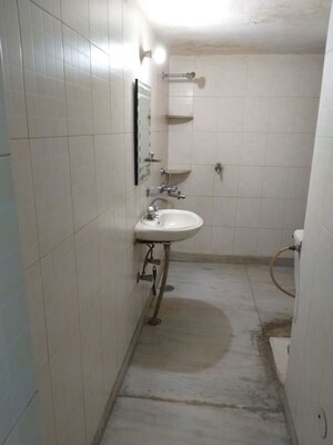 Bathroom in 2 BHK Builder Floor at Sector 31 – for Rent