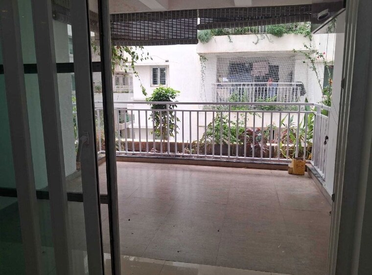 Balcony, svc-tree-walk 3 Bedroom 1825 Sq.Ft. Apartment In Kondapur Hyderabad 10512887