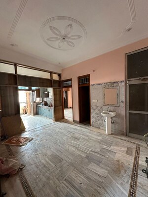 3 BHK Builder Floor For Rent in Vivek Vihar Colony