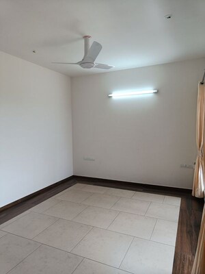 Room in 4 BHK Apartment at Sobha Windsor, Whitefield – for Rent