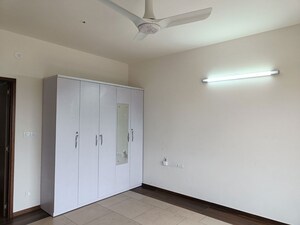 Room in 4 BHK Apartment at Sobha Windsor, Whitefield – for Rent