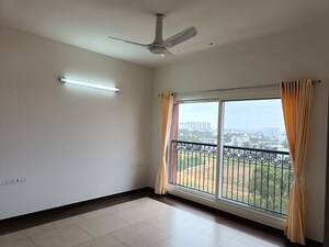 Room in 4 BHK Apartment at Sobha Windsor, Whitefield – for Rent