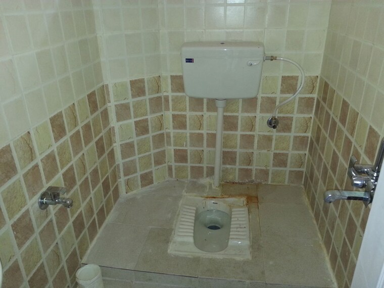 Bathroom, rt nagar 1 Bedroom 670 Sq.Ft. Independent House In Rt Nagar Bangalore 10512946