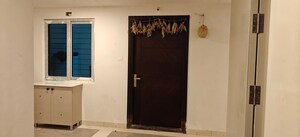 Room in 2.5 BHK Apartment at Aparna Sarovar Zicon, Nallagandla – for Rent
