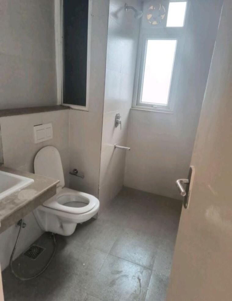 Bathroom, emaar-gurgaon-greens 3 Bedroom 2025 Sq.Ft. Apartment In Sector 102 Gurgaon 10512958