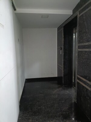 Room in  Office Space at Venkat Enclave Hitech City, Hi Tech City – for Rent