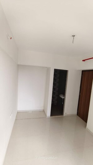 Furnished Amenities in 1 BHK Apartment at Dosti Greater Thane, Kalher – for Sale