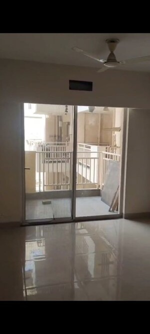 Room in 2 BHK Apartment at M3M Marina, Sector 68 – for Rent