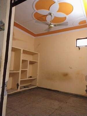 Room in 2 BHK Independent House at Mahindra Enclave – for Rent