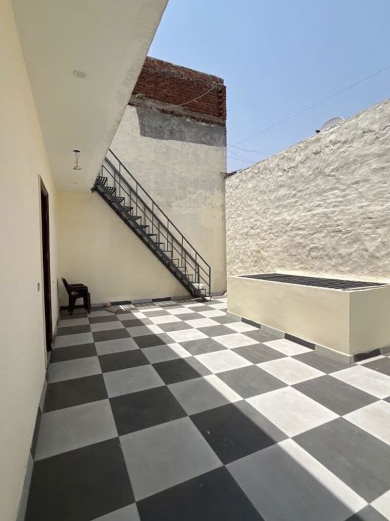 undefined, sector 125 3 Bedroom 103 Sq.Yd. Independent House In Sector 125 Kharar 10513041