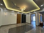 4 BHK + Servant Room 3000 Sq.Ft. Builder Floor in Dwarka