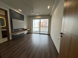 Building Lobby in 4 BHK Builder Floor at Dwarka – for Rent