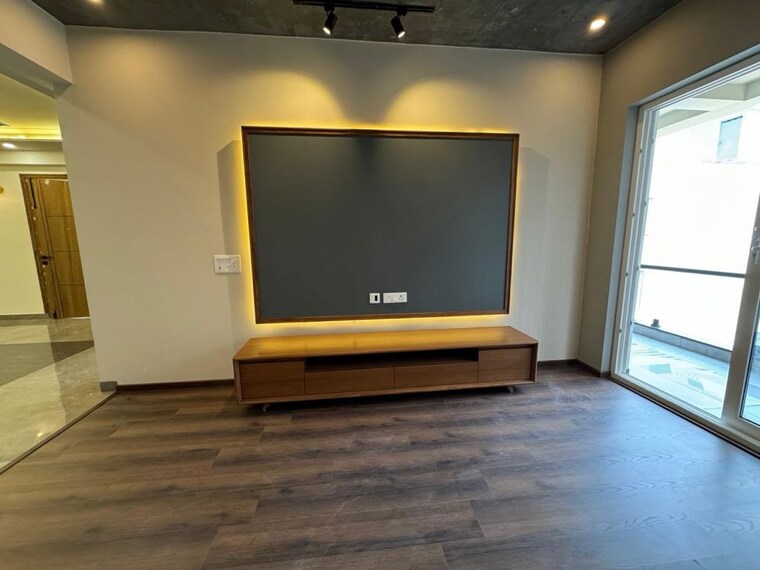 Room, dwarka 4 Bedroom 3000 Sq.Ft. Builder Floor In Dwarka Delhi 10513048