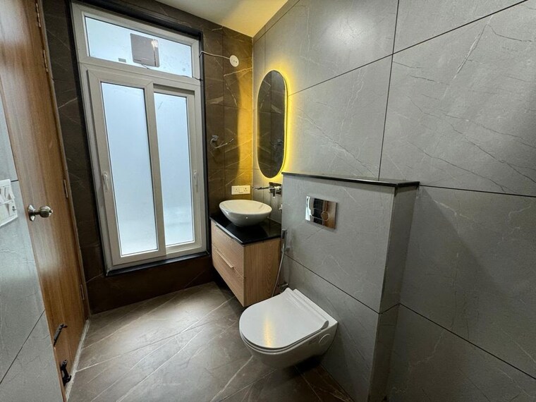 Bathroom, dwarka 4 Bedroom 3000 Sq.Ft. Builder Floor In Dwarka Delhi 10513048