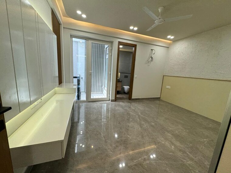 Room, dwarka 4 Bedroom 3000 Sq.Ft. Builder Floor In Dwarka Delhi 10513048