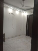 3 BHK 100 Sq.Yd. Builder Floor in New Rajinder Nagar