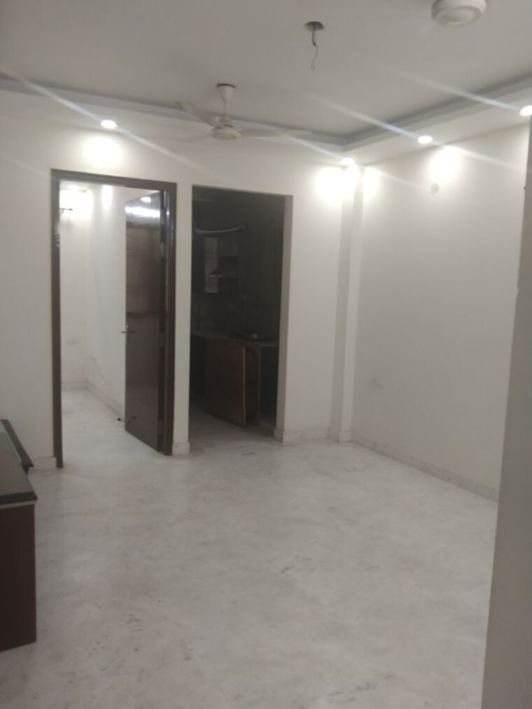 Dining area, new rajinder nagar 3 Bedroom 100 Sq.Yd. Builder Floor In New Rajinder Nagar Delhi 10513065