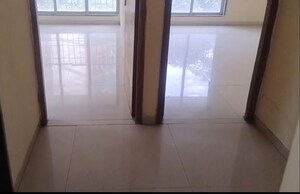 Room in 4 BHK Apartment at Gaurav Palace I, Kandivali West – for Rent