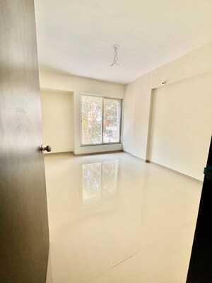 Room in 2 BHK Apartment at Whistling Winds, Pisoli – for Sale