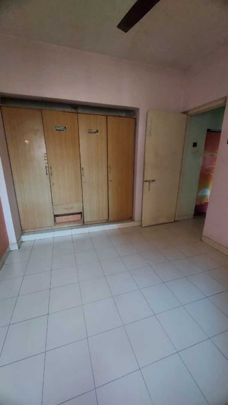 Room, vijay-park 1 Bedroom 450 Sq.Ft. Apartment In Kasarvadavali Thane 10513101