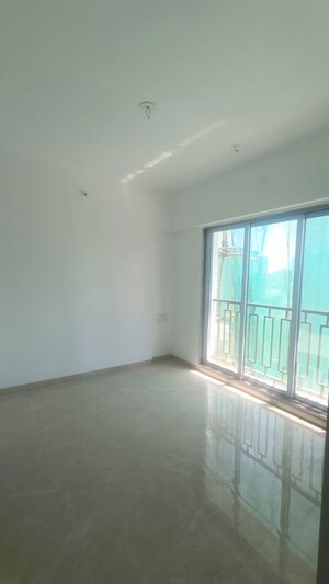 Room in 2 BHK Apartment at Apex Green Wood, Borivali East – for Rent