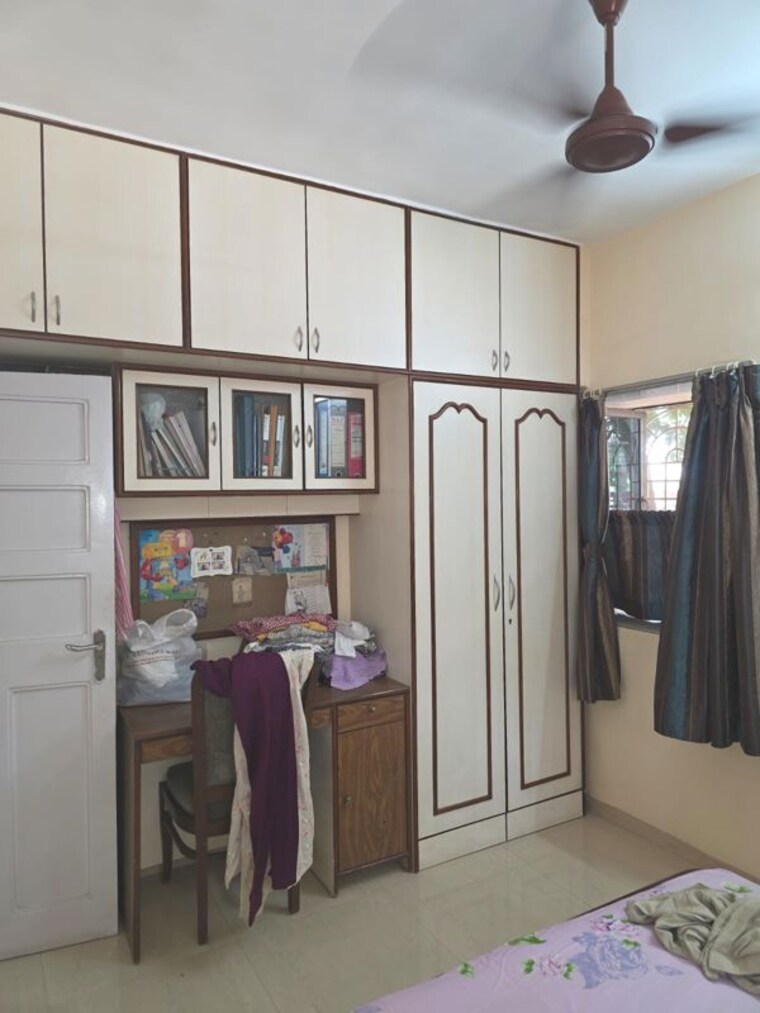 Gym, juhu-darshan-chs 2 Bedroom 612 Sq.Ft. Apartment In Andheri West Mumbai 10513151