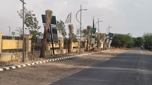  Plot For Sale in Chandlai